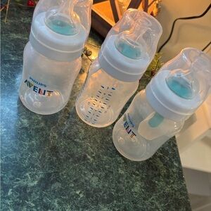 Philips Avent Baby Bottles with Blue Accents